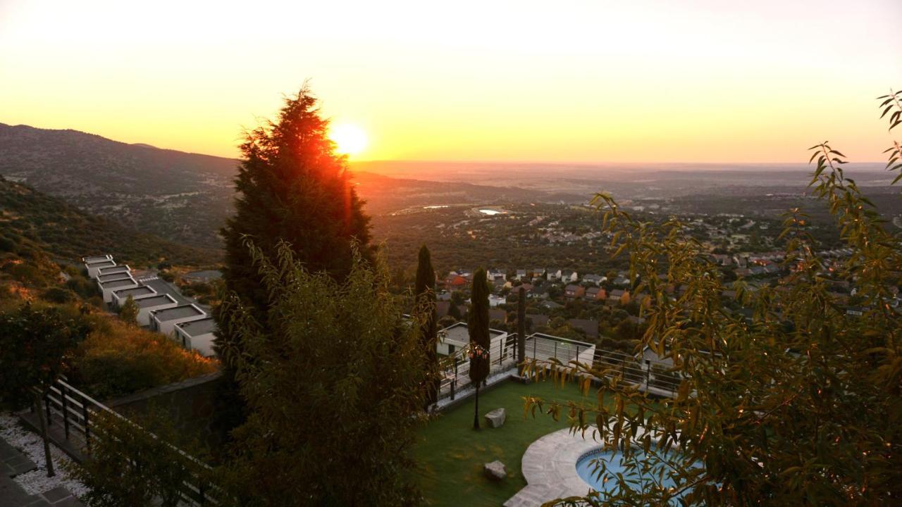 Villa Los Angeles El Espinar Exteriér fotografie