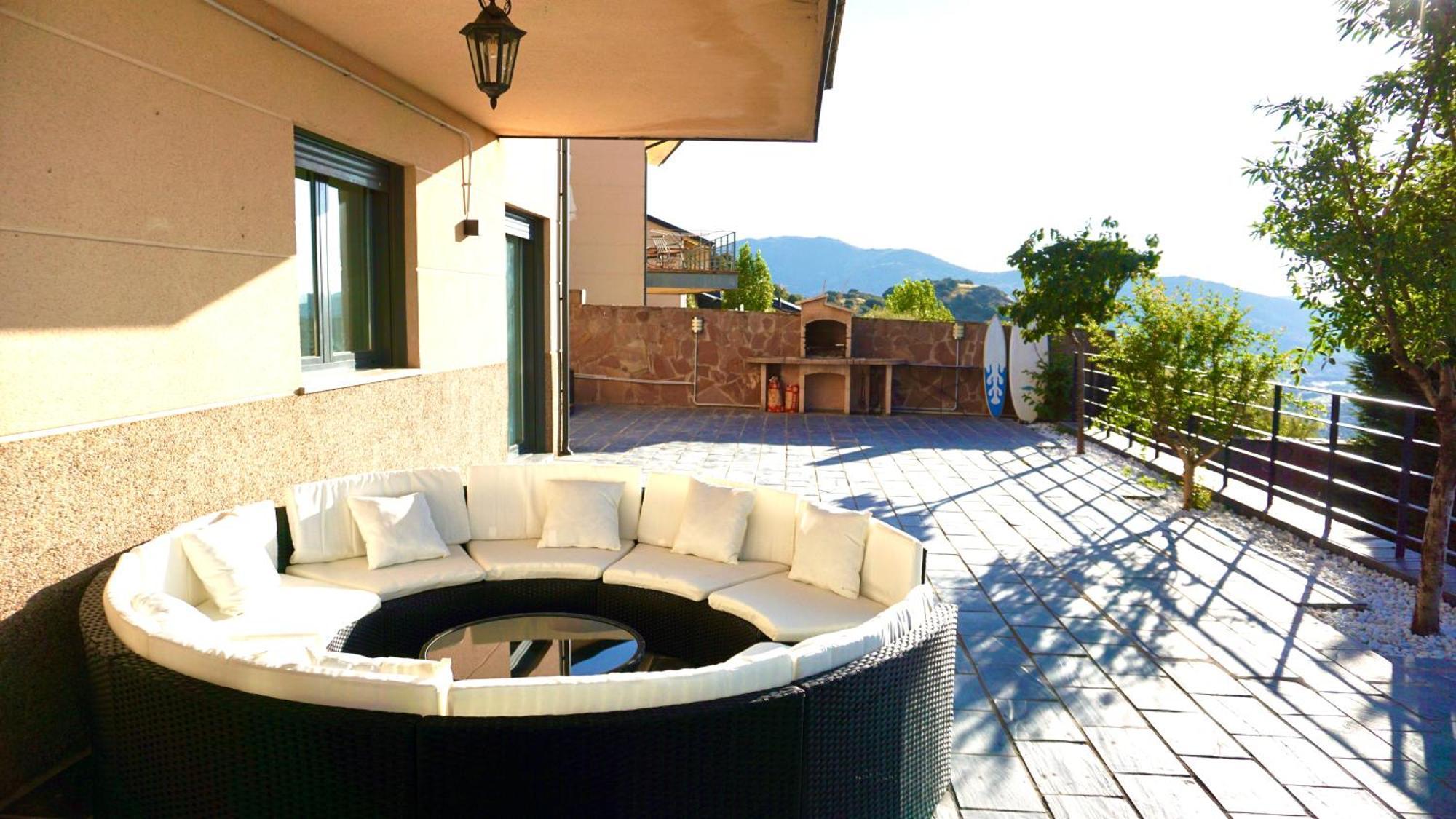 Villa Los Angeles El Espinar Exteriér fotografie